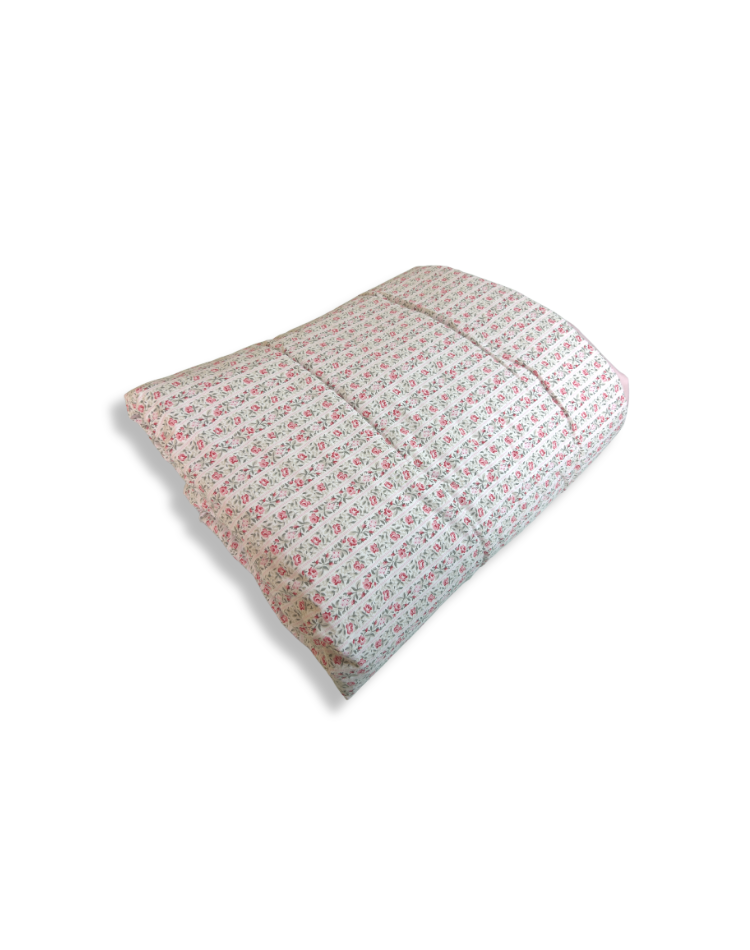 Ditsy Floral Reversible Quilt - Double Bed