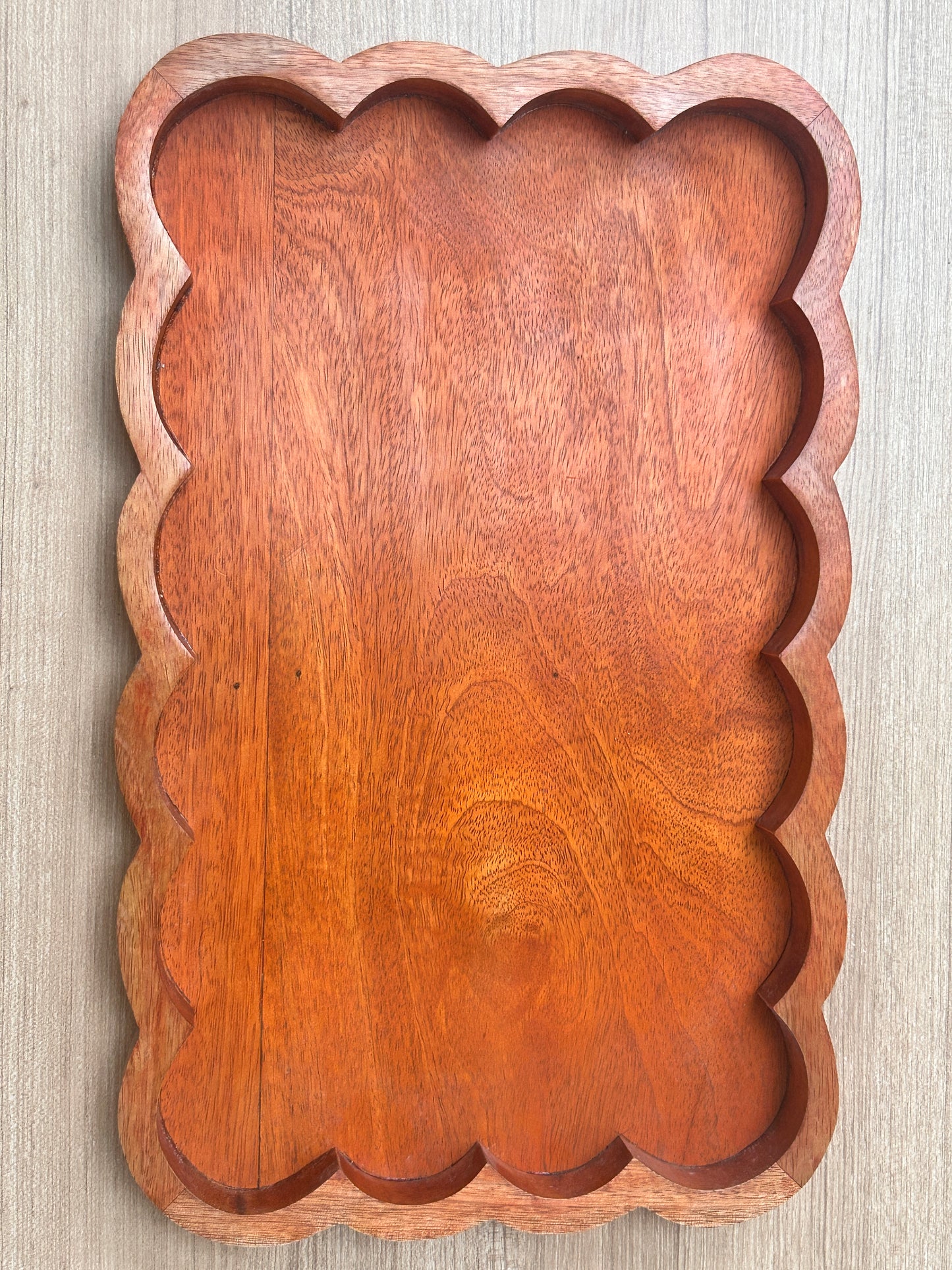 Capri Scalloped Mango Wood Tray