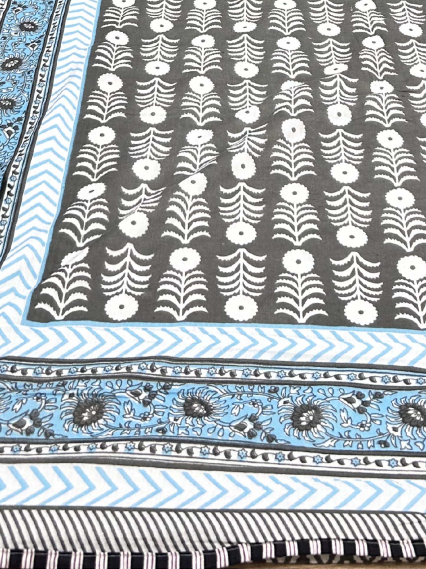 Niva Dohar - Mulmul - Premium Home Decor by Moraari