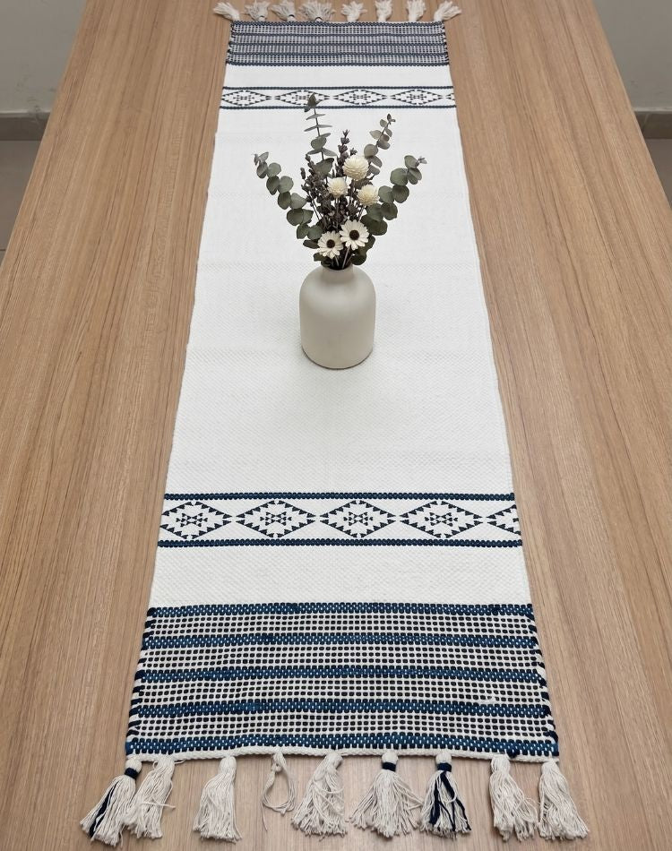 Artisan_Loom_Tasseled_Table_Runner top view