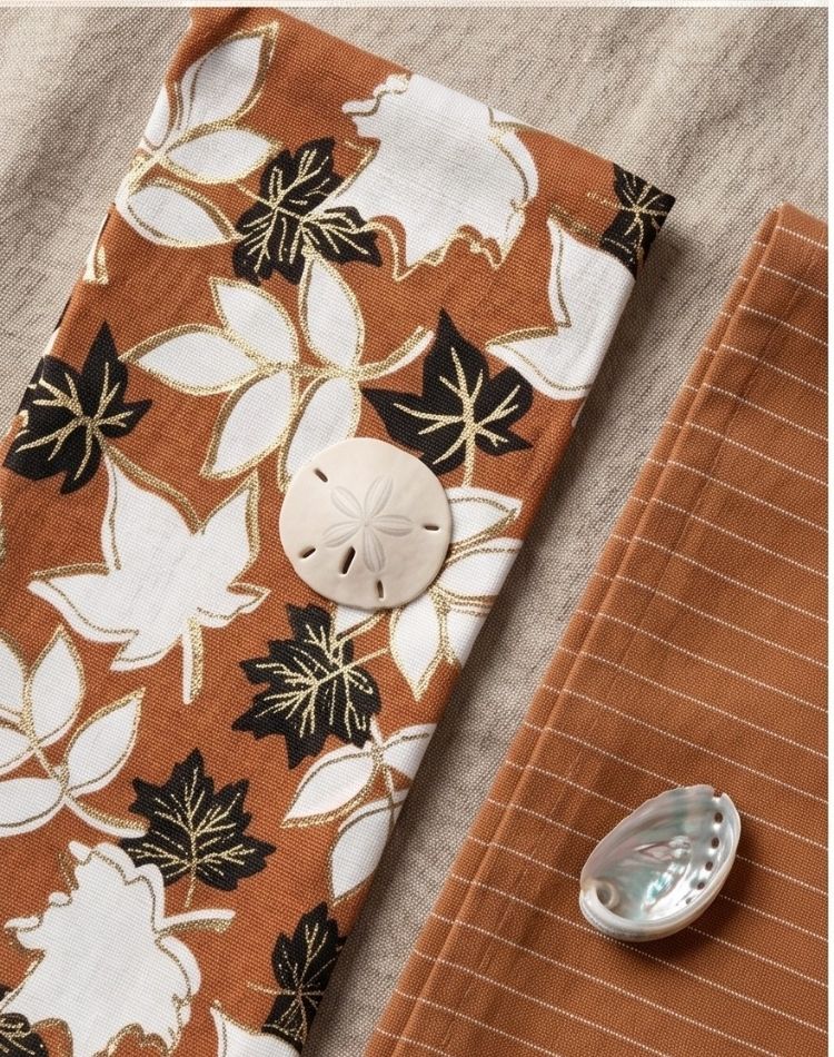 Autumnal Amber Trio Hand Towels - Set of 3 detailed