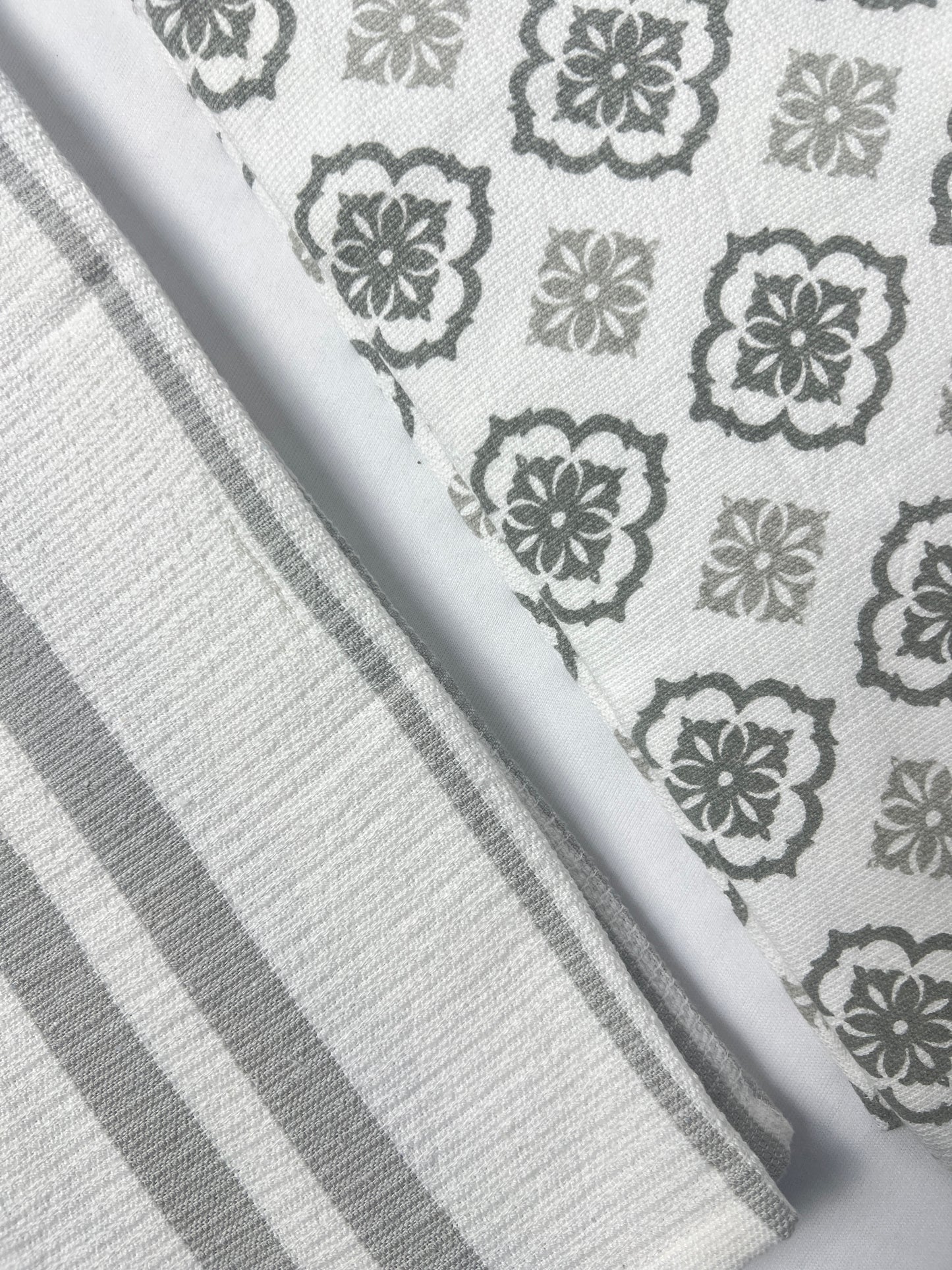 Lumina Floral & Stripe Hand Towel - Set of 2