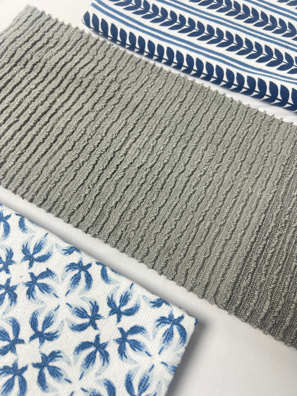 Neel Blue Pottery Kitchen Towel - Set of 3 - Premium Home Decor by Moraari