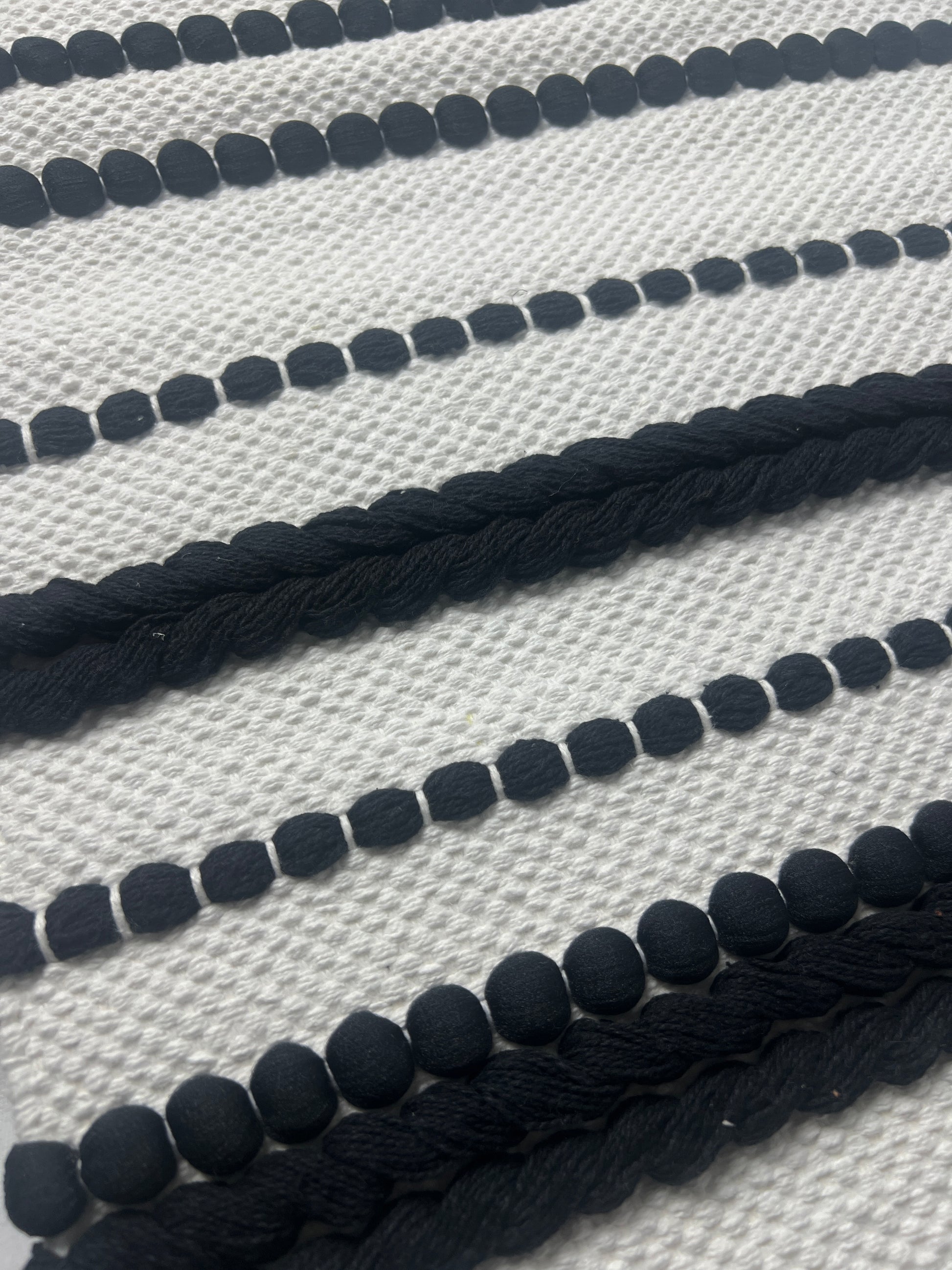 Onyx Table Runner - Premium Home Decor by Moraari