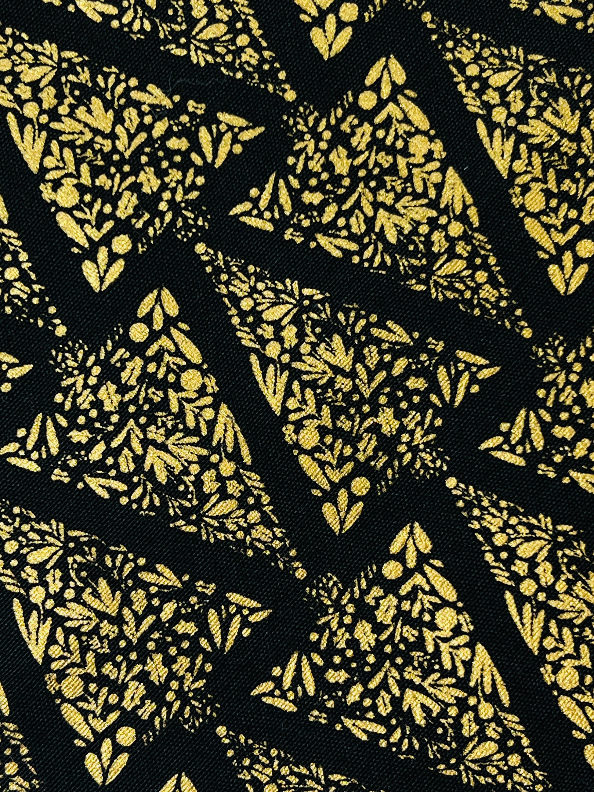 Gold Tinsel Table Runner - Premium Home Decor by Moraari
