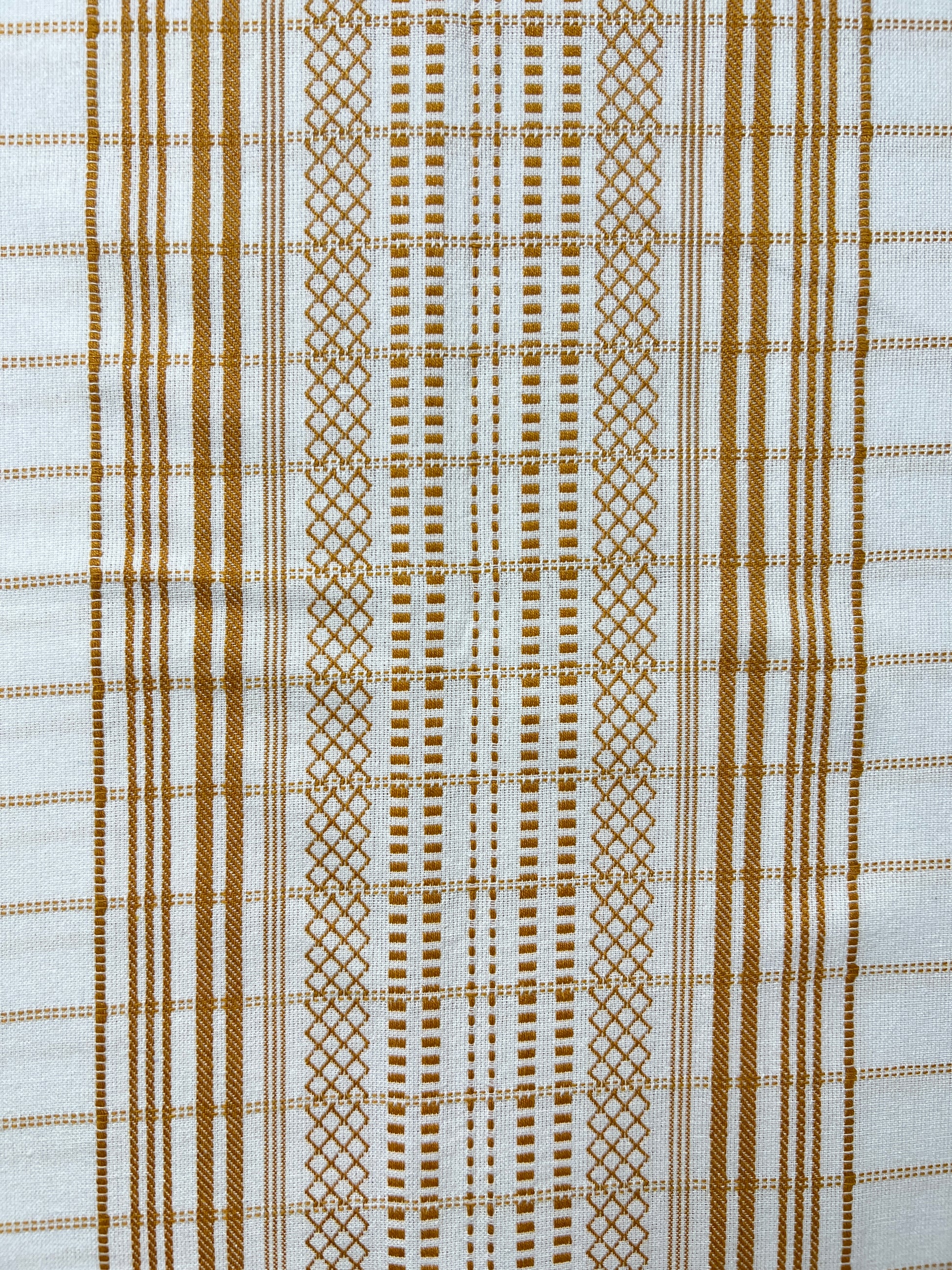 Zarah Embroidered Tablecloth - Premium Home Decor by Moraari