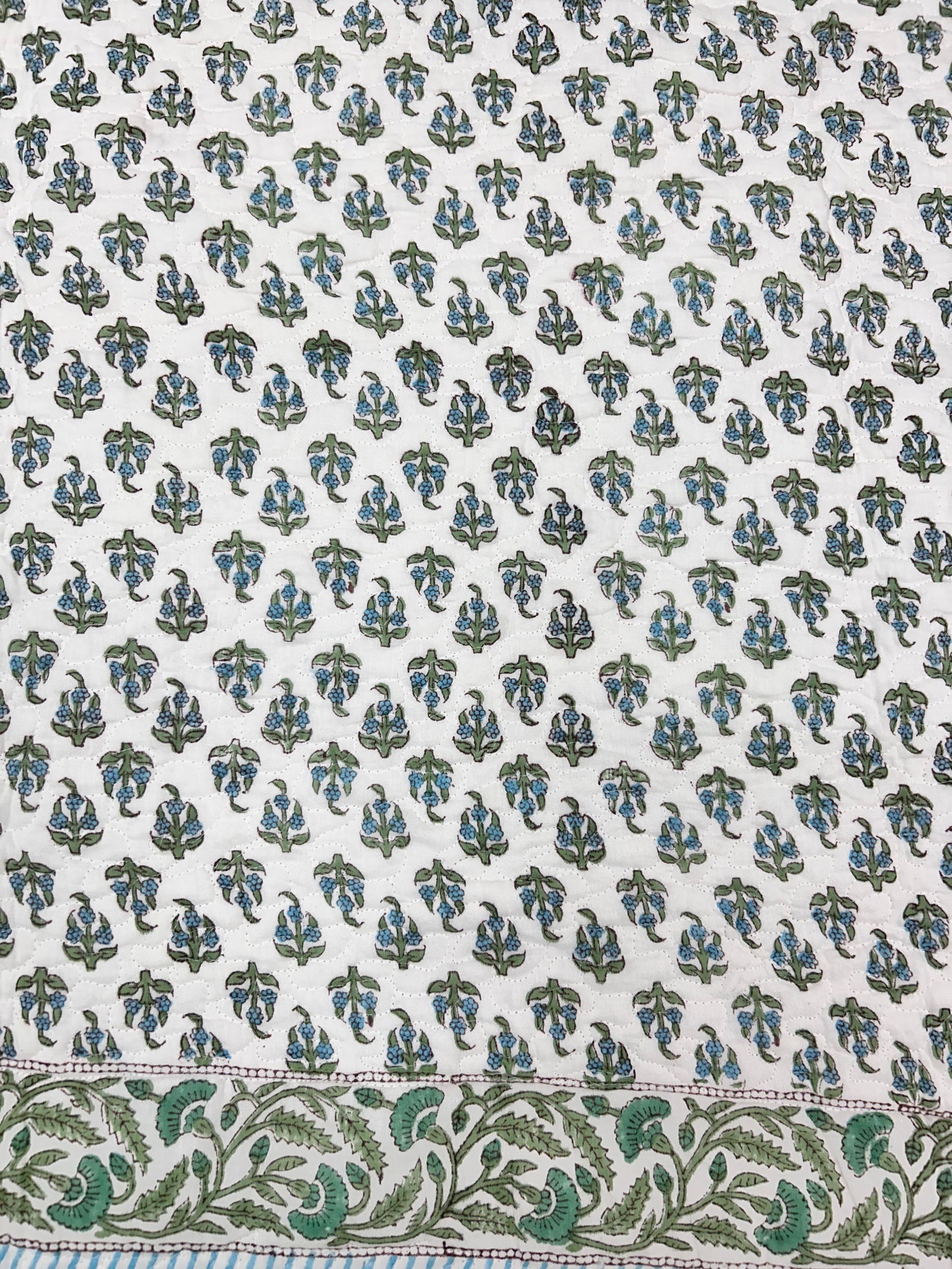 Mughal Buta AC Quilt - Mulmul - Premium Home Decor by Moraari
