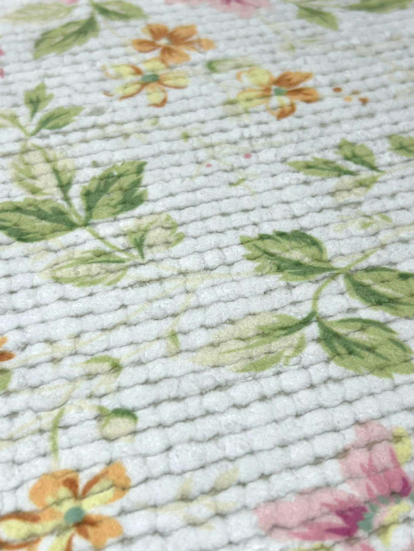 Gul-Dasta Anti Skid Bath Mat - Premium Home Decor by Moraari