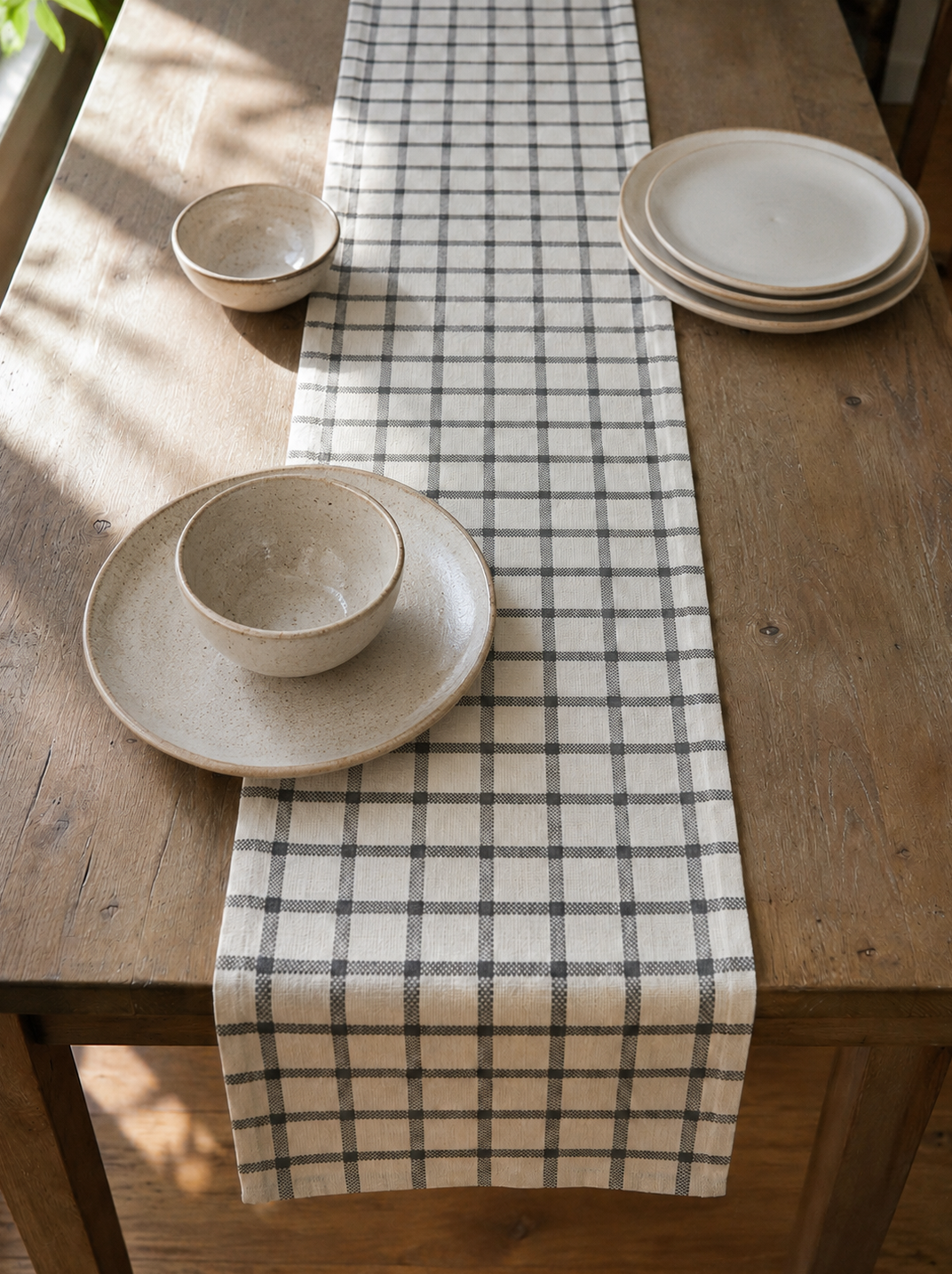 Smokewood Table Runner - 6 Seater