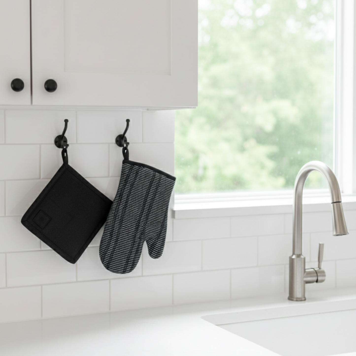 Midnight Navy Oven Mitt & Pot Holder Set