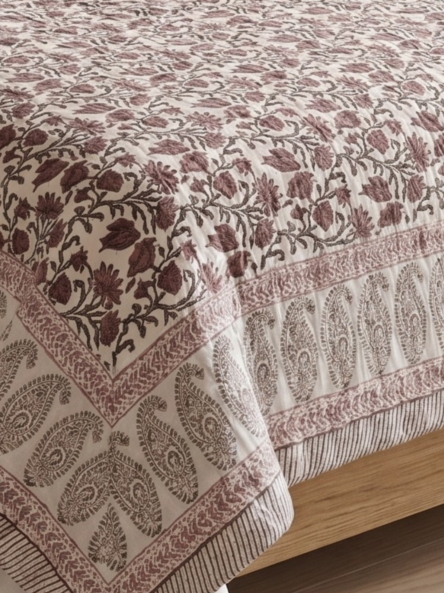 Gulaab Jaal AC Quilt - Mulmul - Premium Home Decor by Moraari