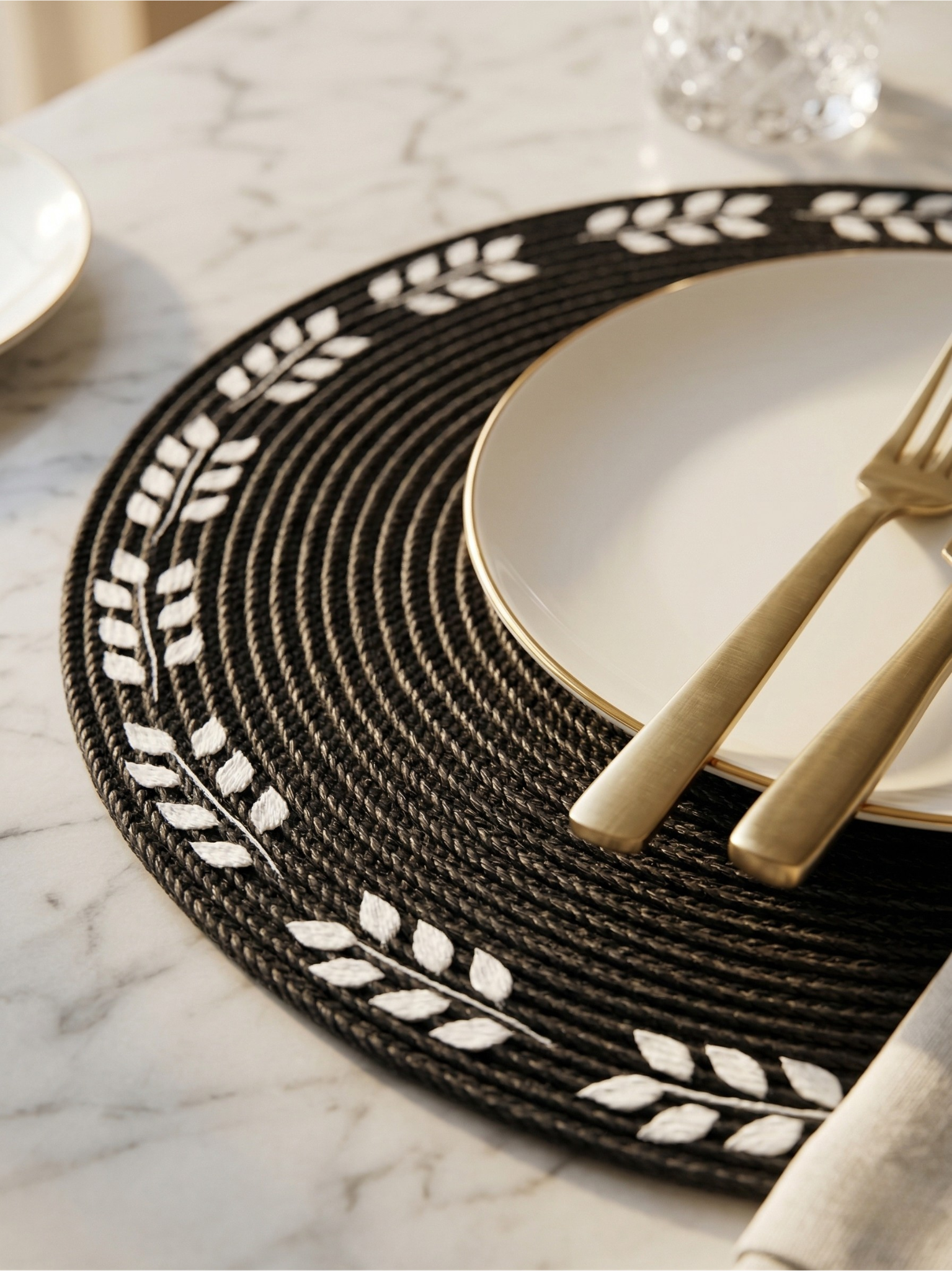 Zuri Braided Round Placemat - Set of 2 - Premium Home Decor by Moraari