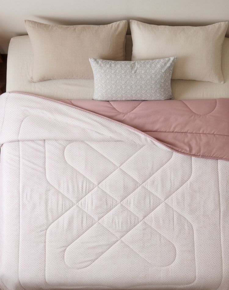 Ami Heart Reversible Quilt - Double Bed