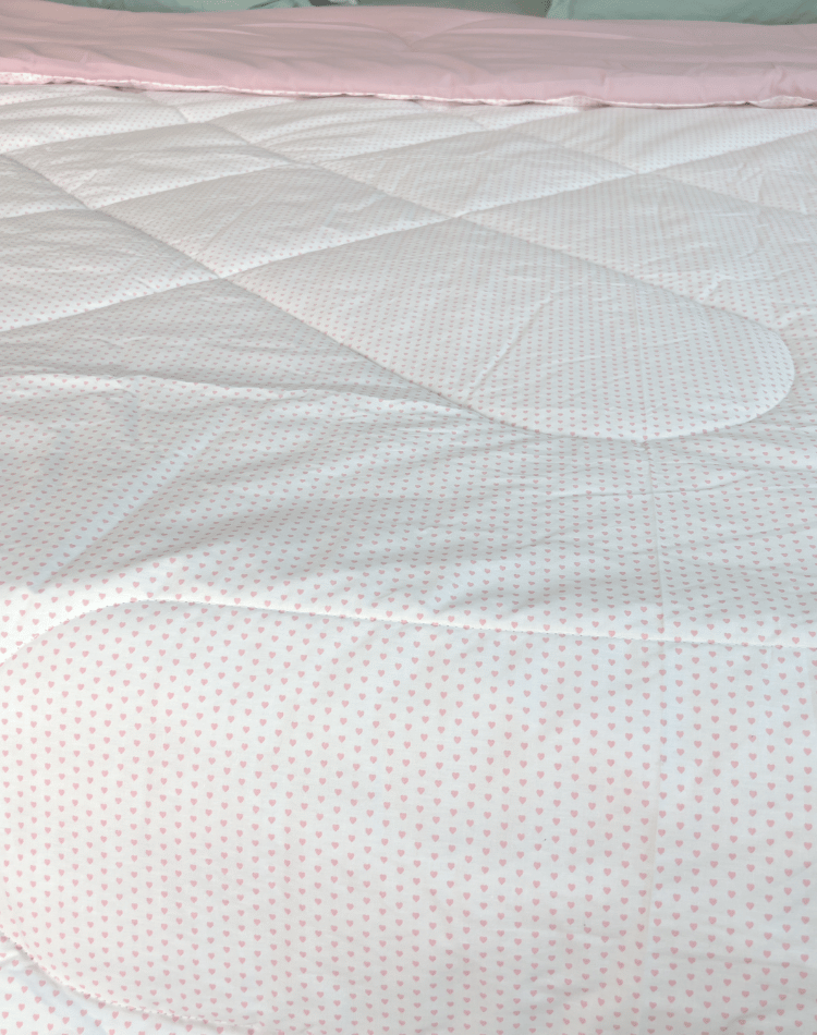 Ami Heart Reversible Quilt - Double Bed